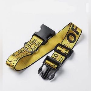 Off white dog collar and seat belt